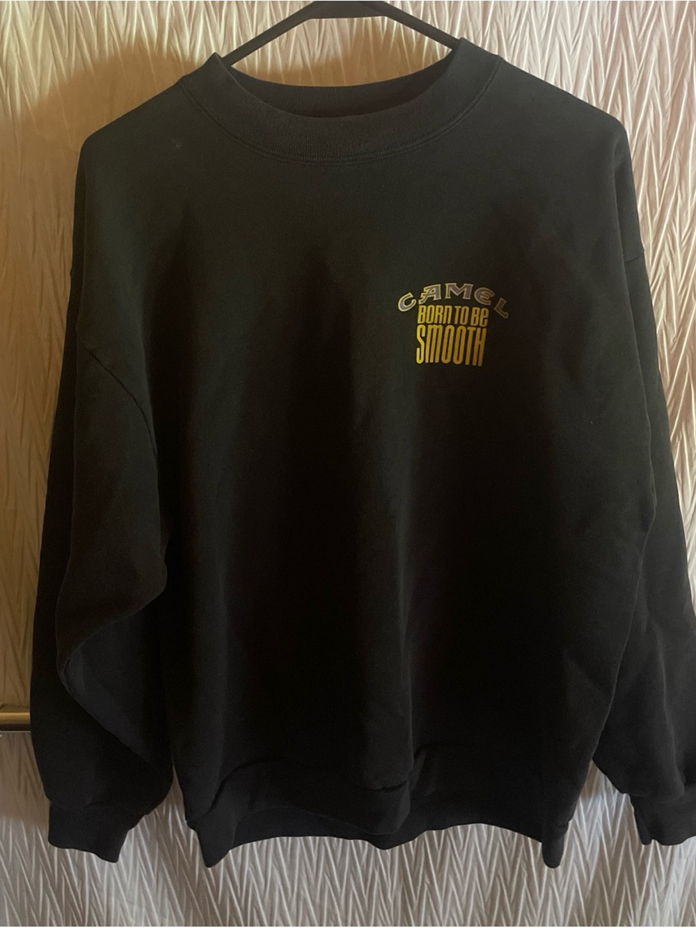VTG Camel Born To Be Smooth Black Crewneck Sweatshirt